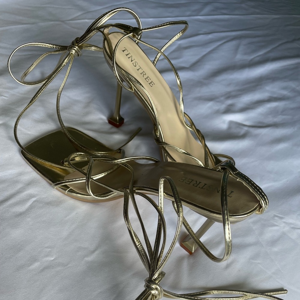 Tinstree Size 10 Gold Lace-Up Heels